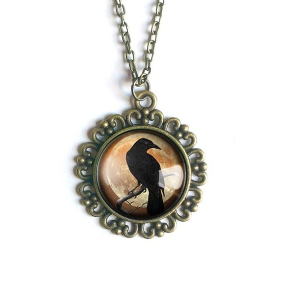 NEW - Orange Raven Ornate Necklace - Goth - Halloween - Crow - Spooky - Picture 2 of 5